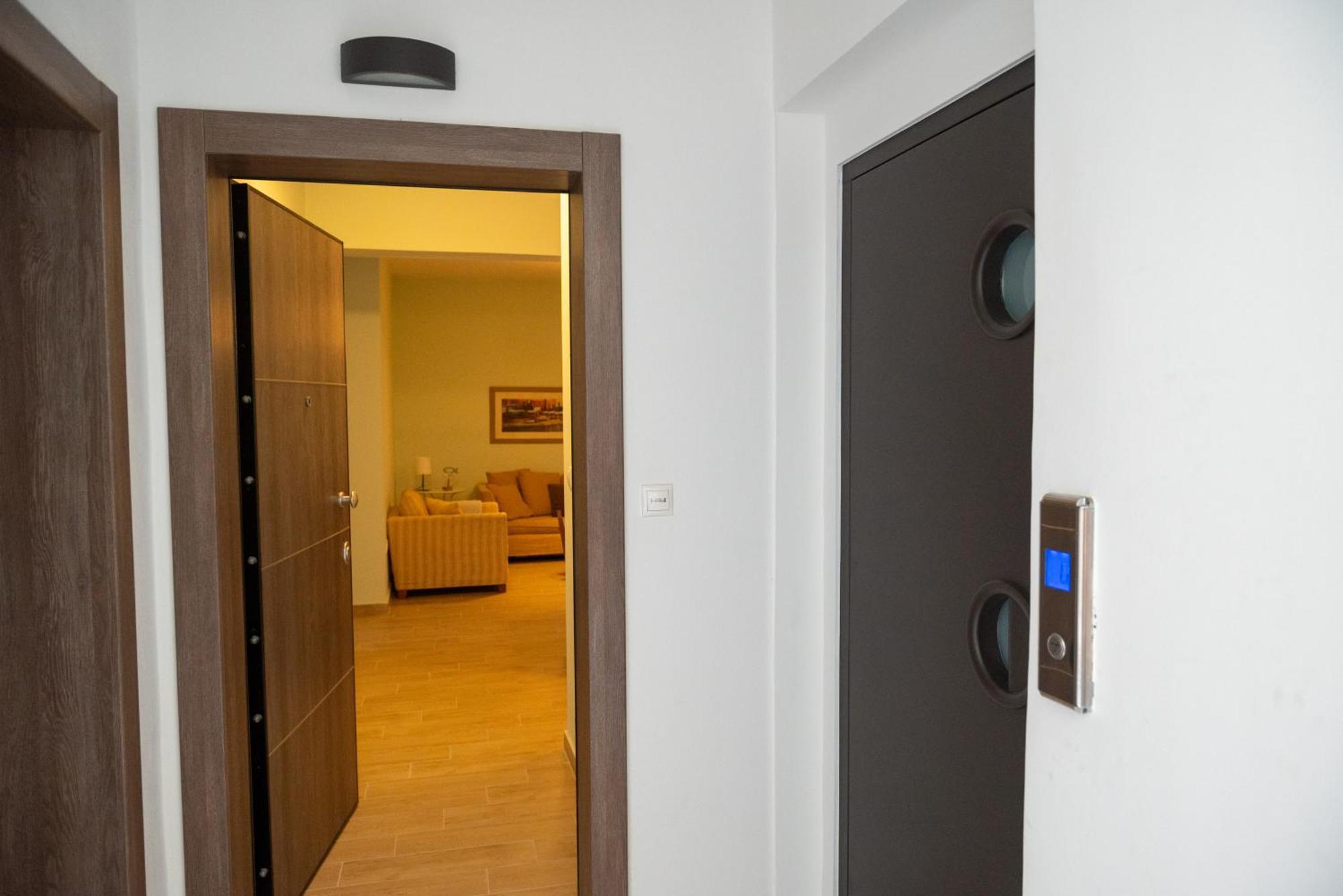 Volos Comfort Stay Exterior photo