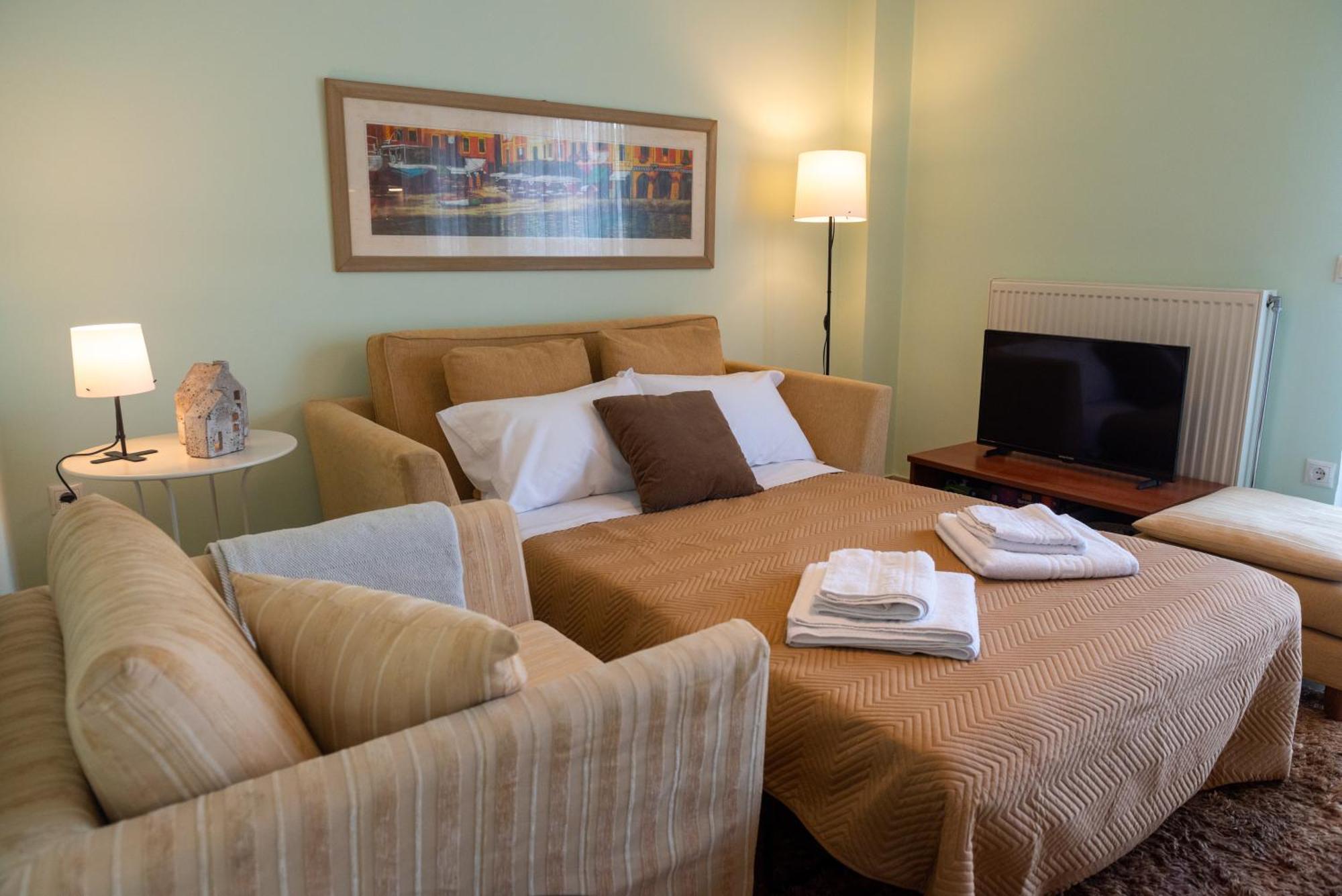 Volos Comfort Stay Exterior photo